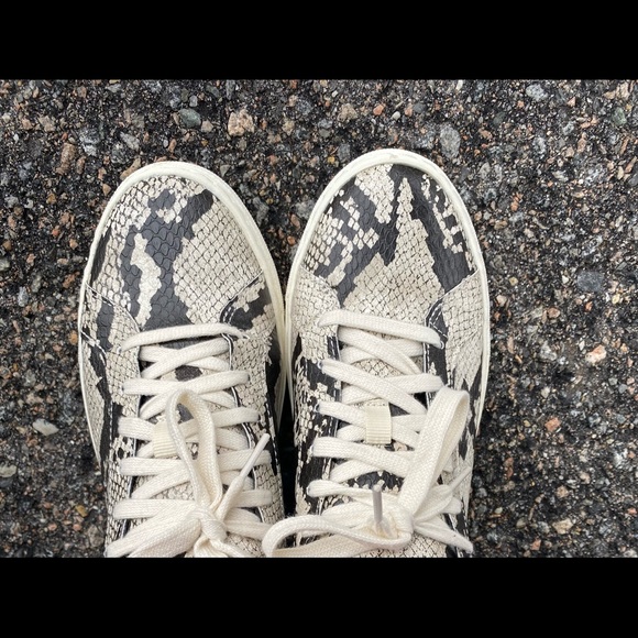 WOMENS snake print shoes - Picture 5 of 7